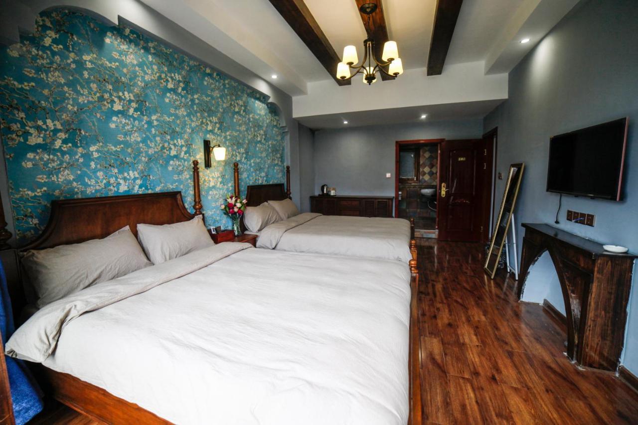 Flower Time Inn Фэнхуан Экстерьер фото