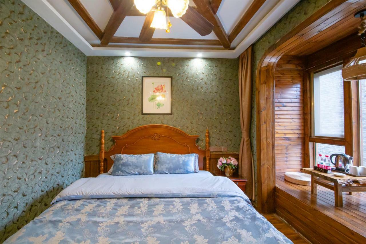 Flower Time Inn Фэнхуан Экстерьер фото