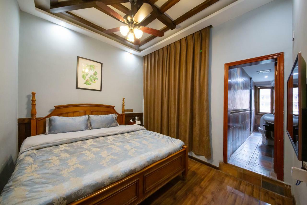 Flower Time Inn Фэнхуан Экстерьер фото
